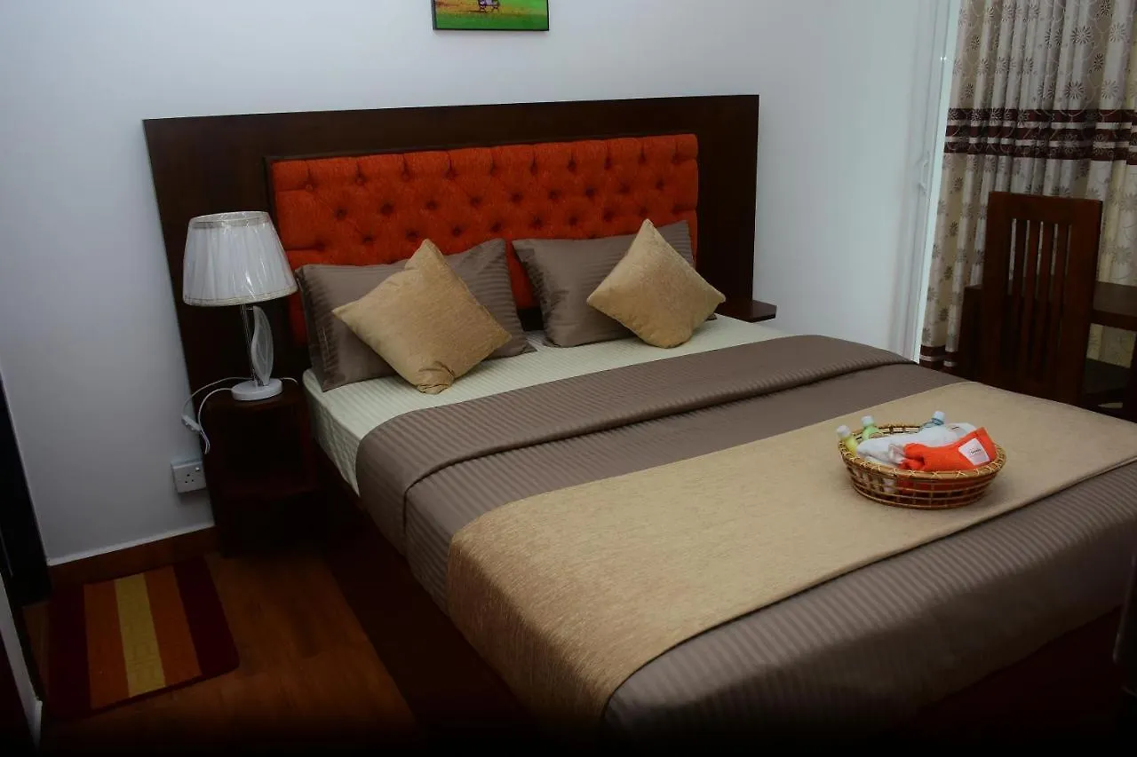 Apartment Shinic Holiday Inn Nuwara Eliya Sri Lanka