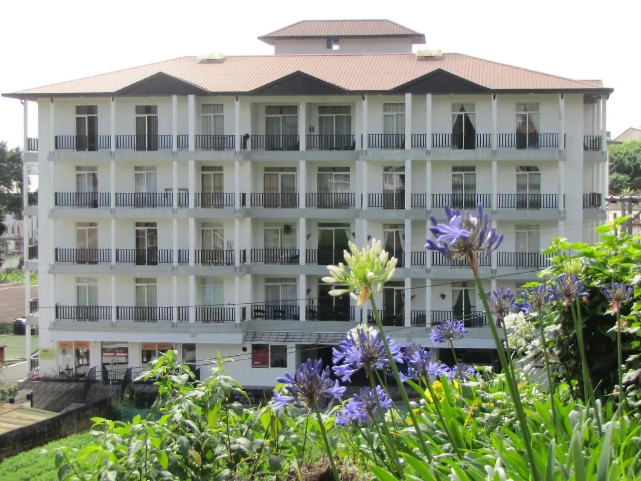 Shinic Holiday Inn Nuwara Eliya